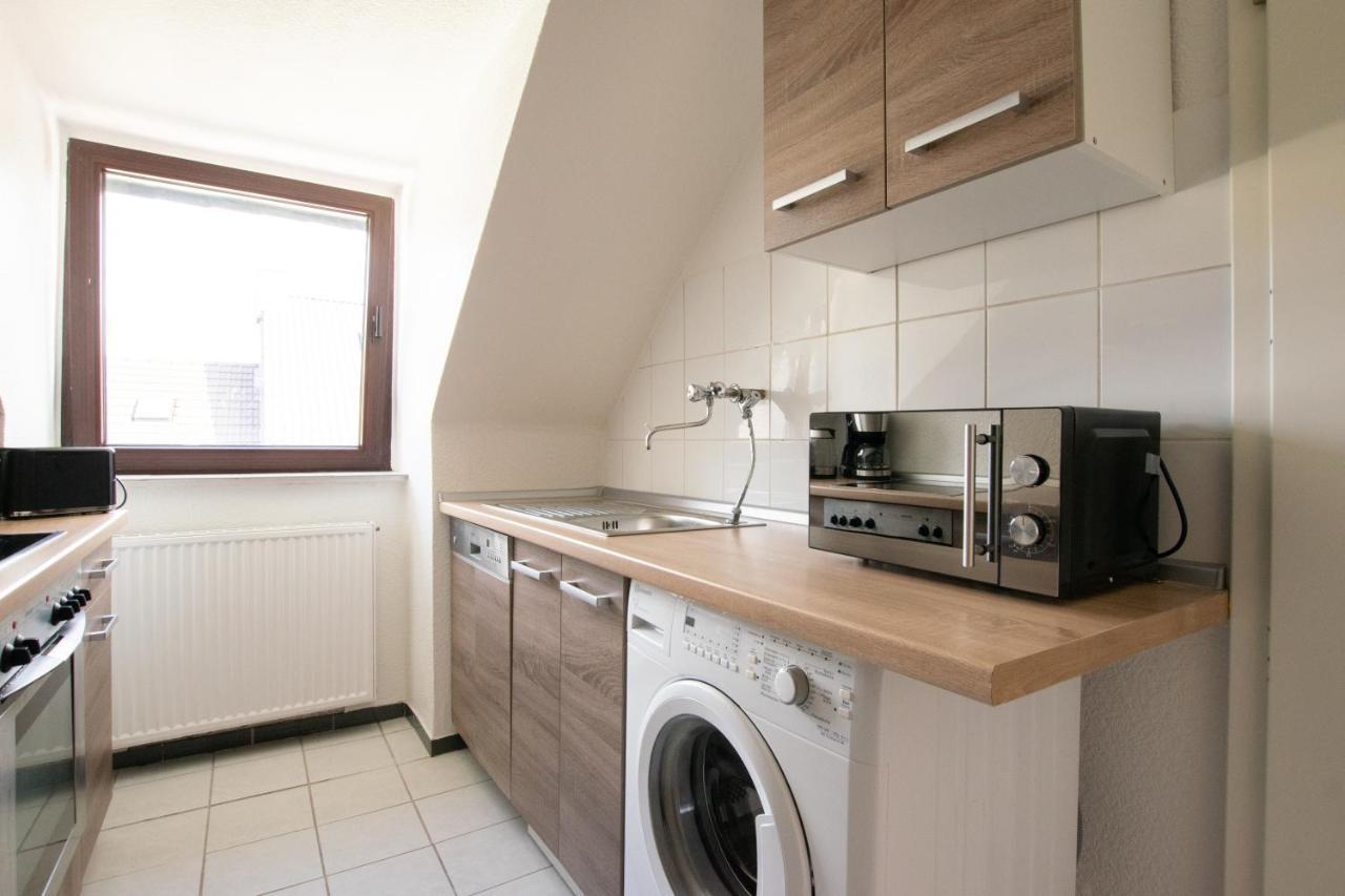 Apartment Raj Living - 1 , 2 And 3 Monteur